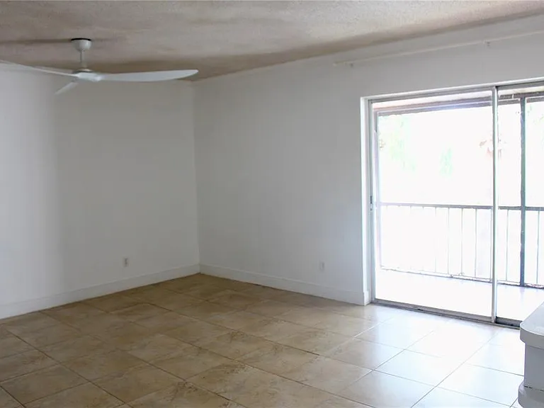 9101 Tudor Dr #F206 — Photo 15