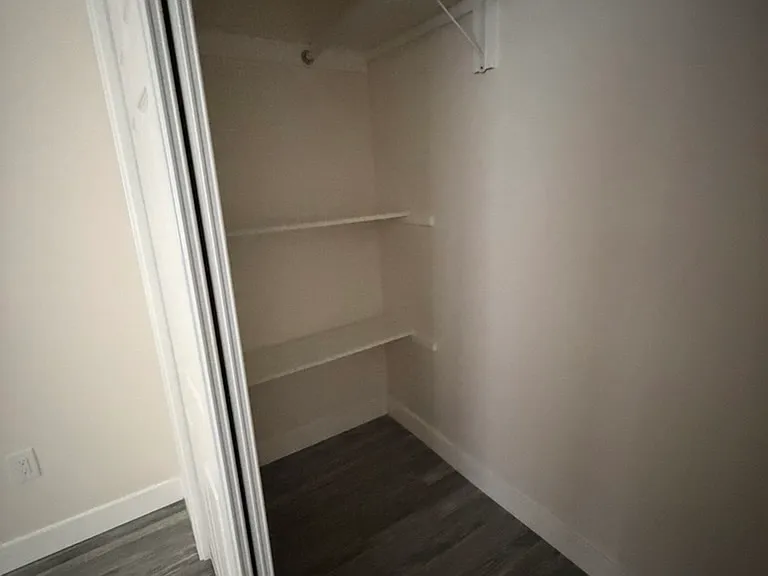331 W Walnut Ave #1 — Photo 11