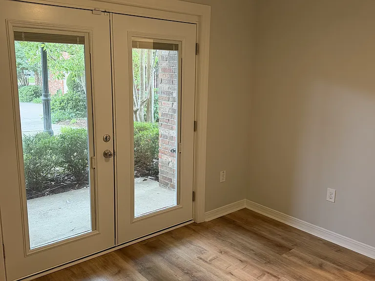 442 Maple St #1 — Photo 5