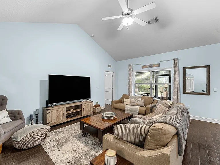 270 Whispering Lake Dr — Photo 24