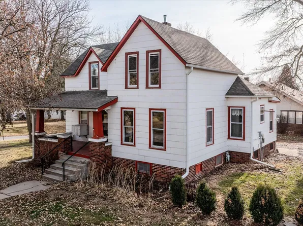 1901 7th St, Harlan, IA 51537