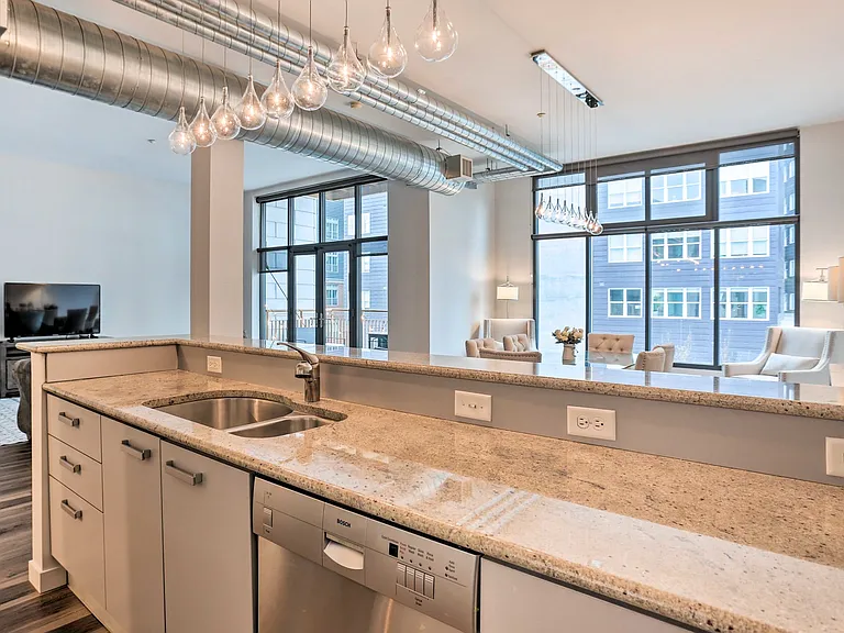 3100 Huron St #3Q — Photo 8