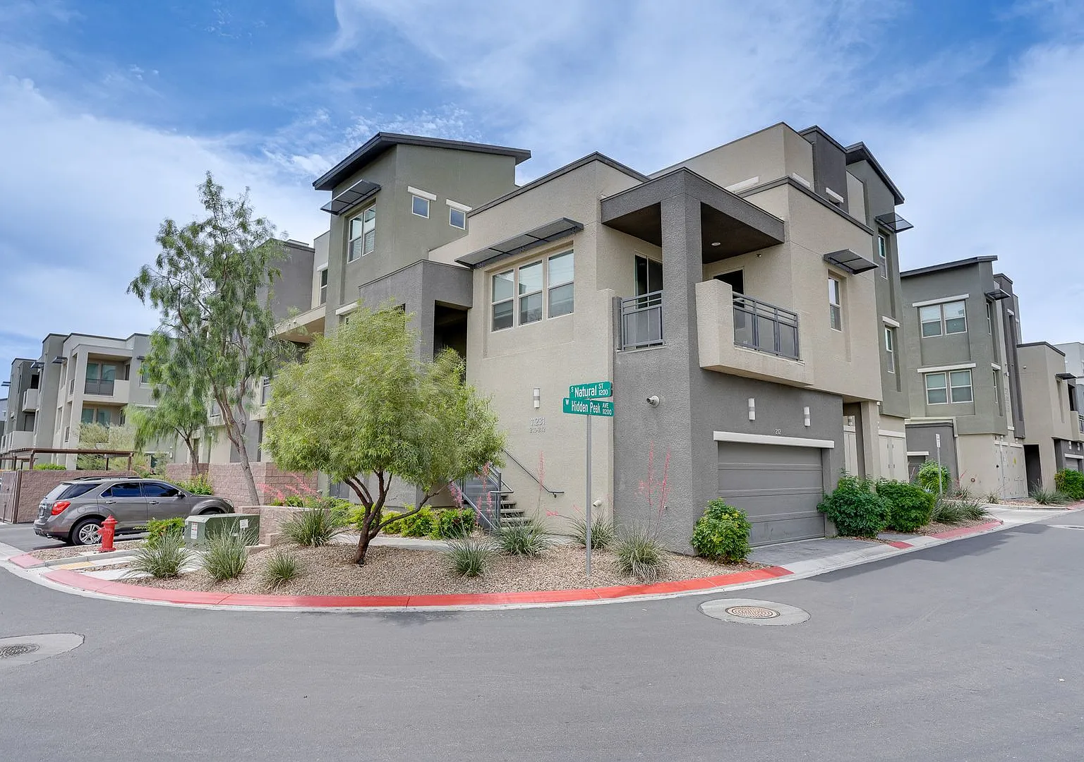 Exceptional 2 Bedroom Home In 89135 — Photo 3