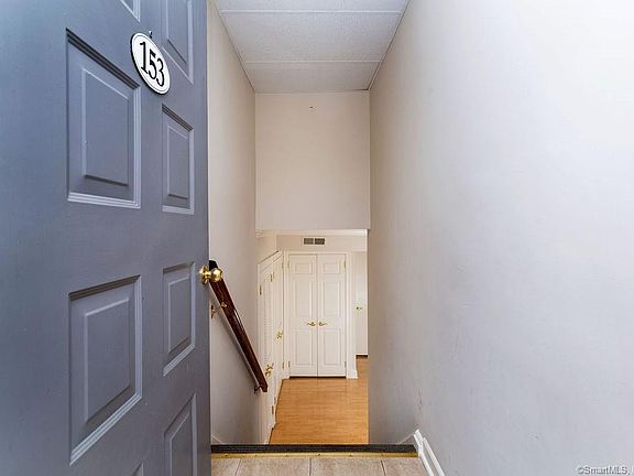 3rd image of 153 Rowayton Woods Dr #153
