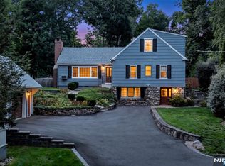 497 W Saddle River Rd, Upper Saddle River, NJ 07458