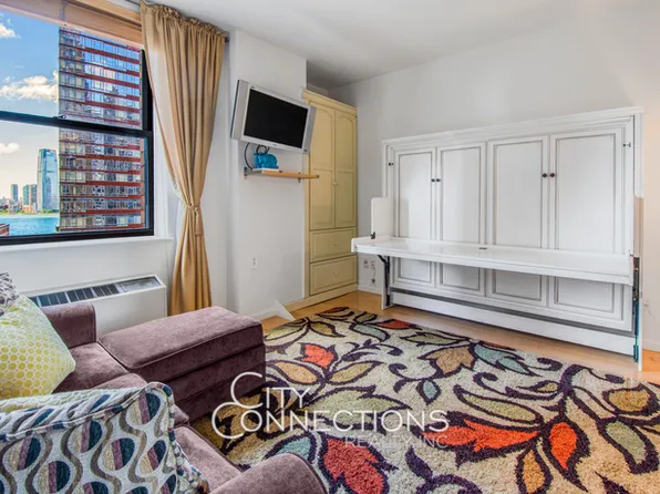 20 West Street image 8 of 23