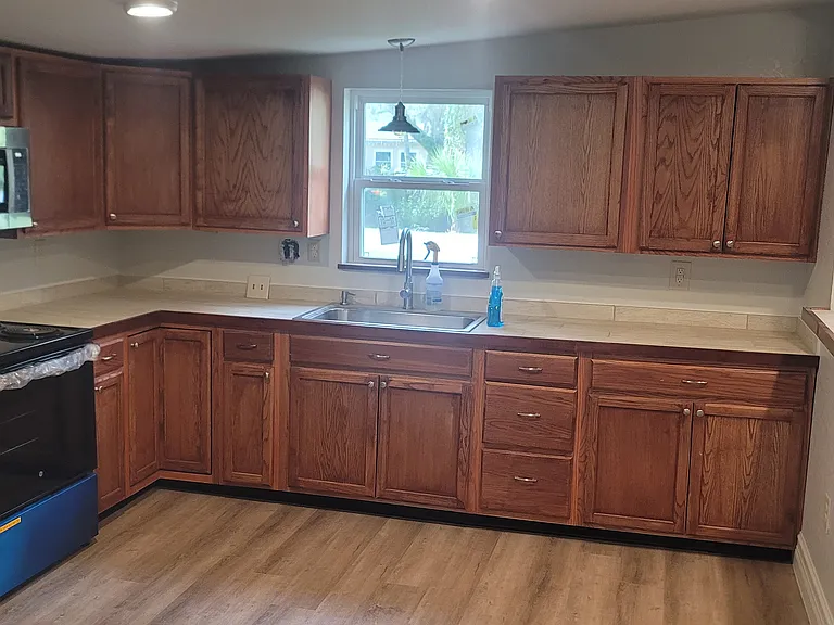 1023 Shady Acres Ln — Photo 19