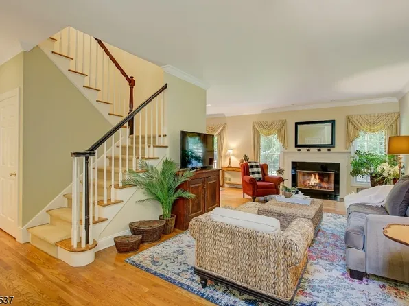 202 Lindabury Lane, Tewksbury Twp., NJ 07979