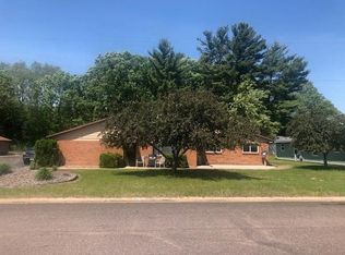1060 Dutchman Dr APT 3, Chippewa Falls, WI 54729