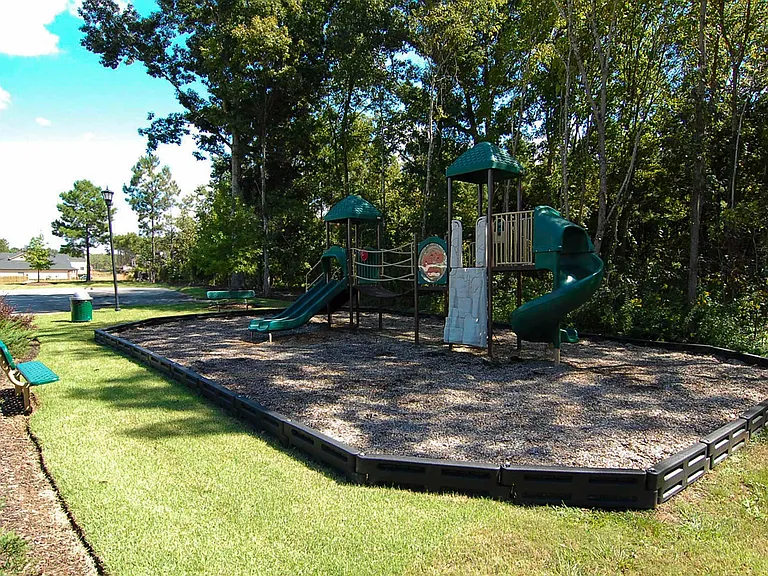 414 Tulip Way — Photo 61