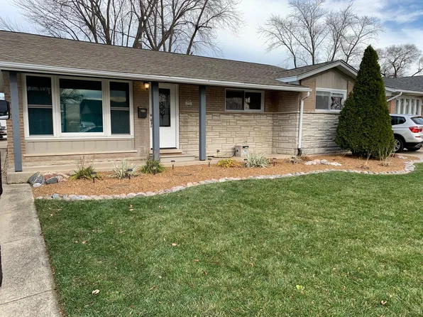 6704 165th Pl, Tinley Park, IL 60477
