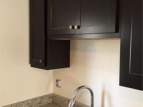 5th image of 648 23rd Ave APT 2W
