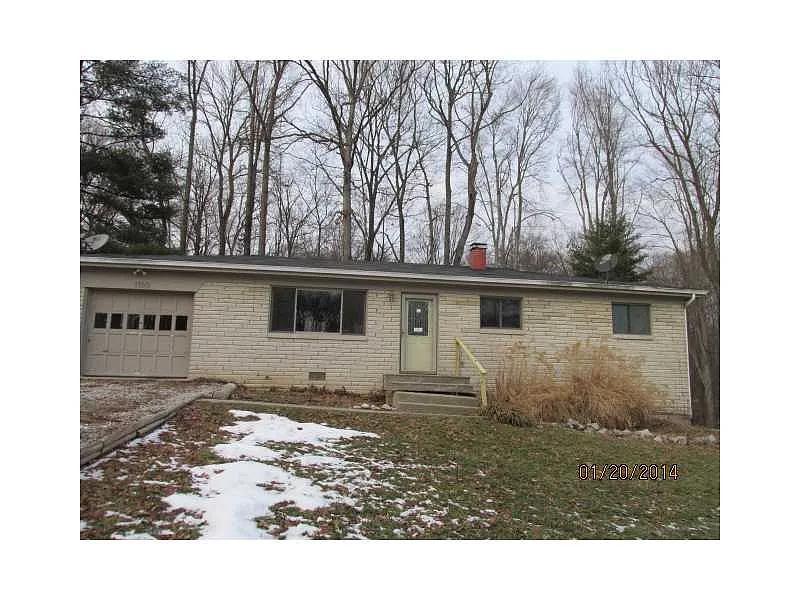 1150 N Shore Dr photo 1