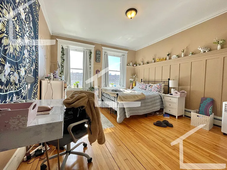 6 Glenville Ave #4 — Photo 7