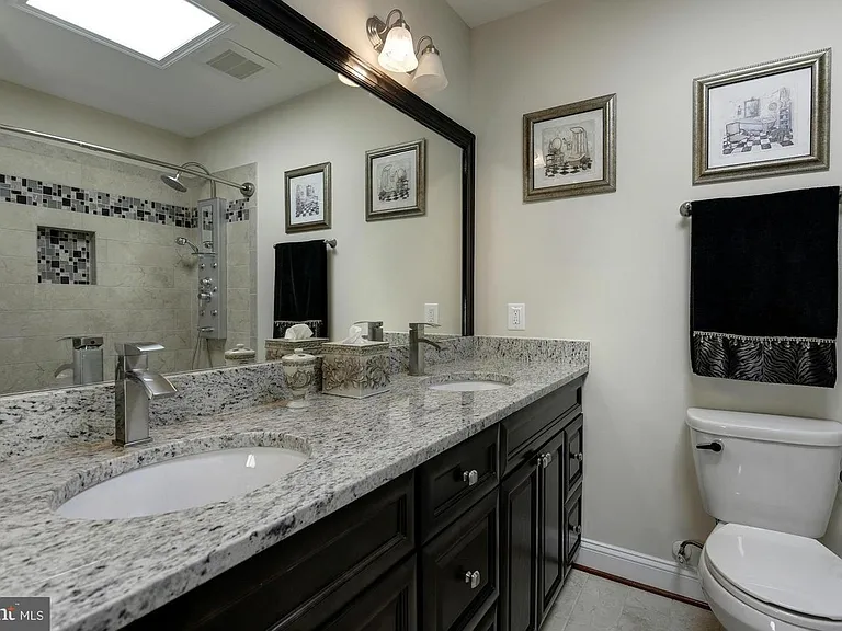 538 Newton Pl NW — Photo 19