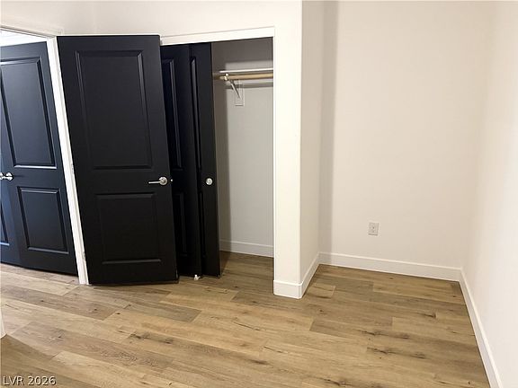 5th image of 314 W Winston Ln