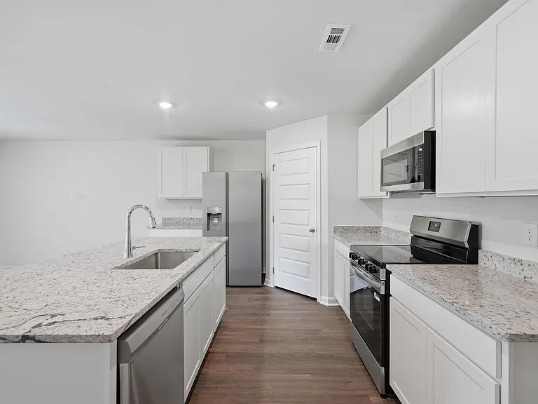 9919 Sequoyah Cove Dr SE — Photo 13