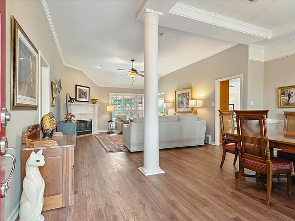 3rd image of 7477 Mulligan Ln