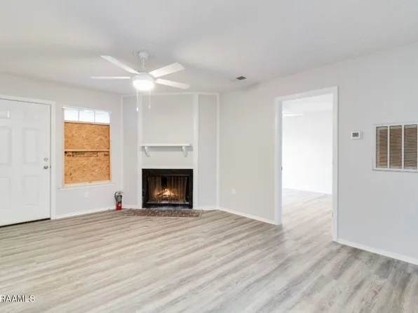 107 Meudon St #D, Duson, LA 70529