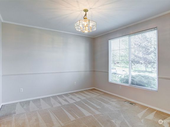 5th image of 8816 132nd Street E