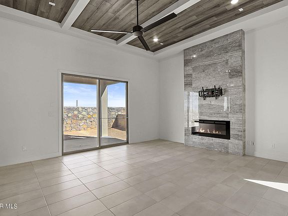 4th image of 904 Greenbury Pl