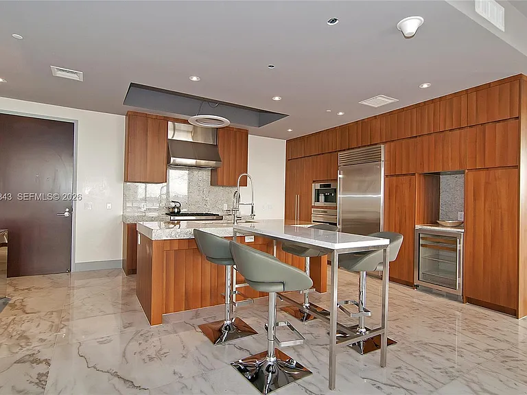 9705 Collins Ave #505N — Photo 19