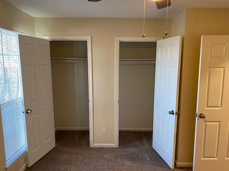 2750 W Pershing Blvd #203 — Photo 9