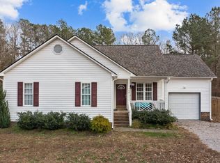 150 Rough Ln, Louisburg, NC 27549