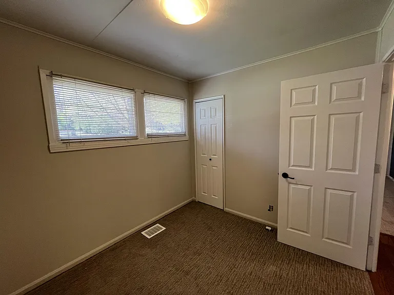 309 Valley Dr #A — Photo 7