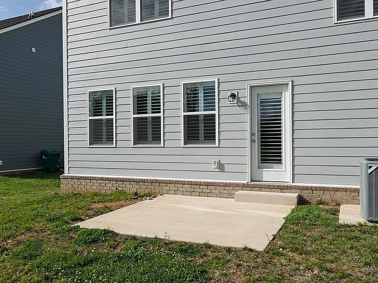 550 Twyla Dr — Photo 14