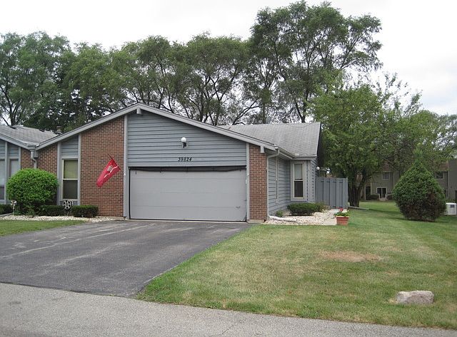 1st image of 39824 N Stonebridge Ct #1A