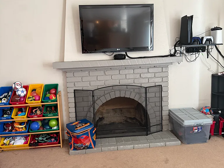 5829 Falon Way — Photo 10