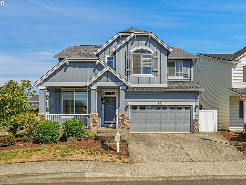 1st image of 812 N 27th Ave