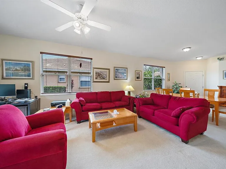 8326 Summer Greens Ter — Photo 15