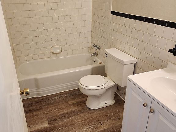 5th image of 1113 Haverhill Rd #I