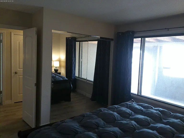 1640 Emerald Dr — Photo 5