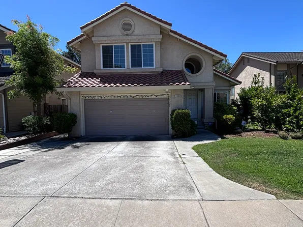 1084 Sunrise Dr, Fremont, CA 94539
