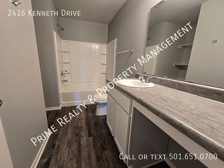2416 Kenneth Dr — Photo 11