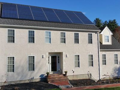 4 Ganawatte Dr, Walpole, MA, 02081