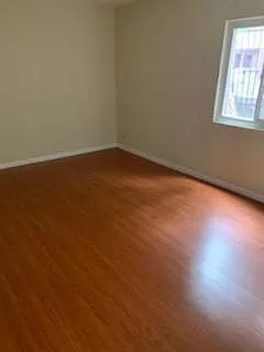 1917 Grace Ave #2 — Photo 5