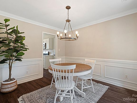 5th image of 4119 Huntmeadow Dr