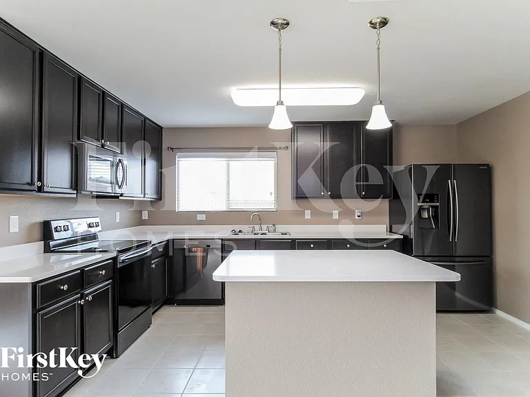 7525 Boat Wind Rd — Photo 5