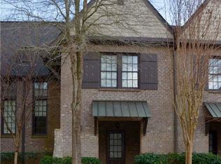 1567 Inverness Cove Ln, Birmingham, AL 35242