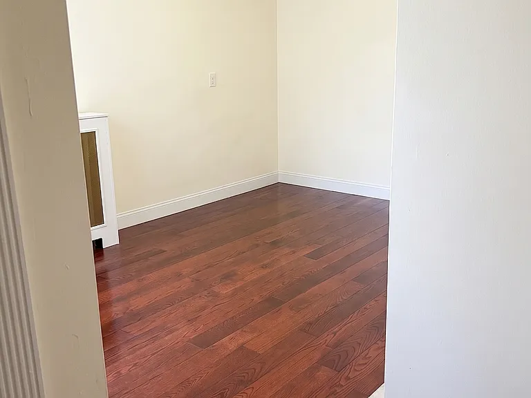 1 Arden St #412 — Photo 8
