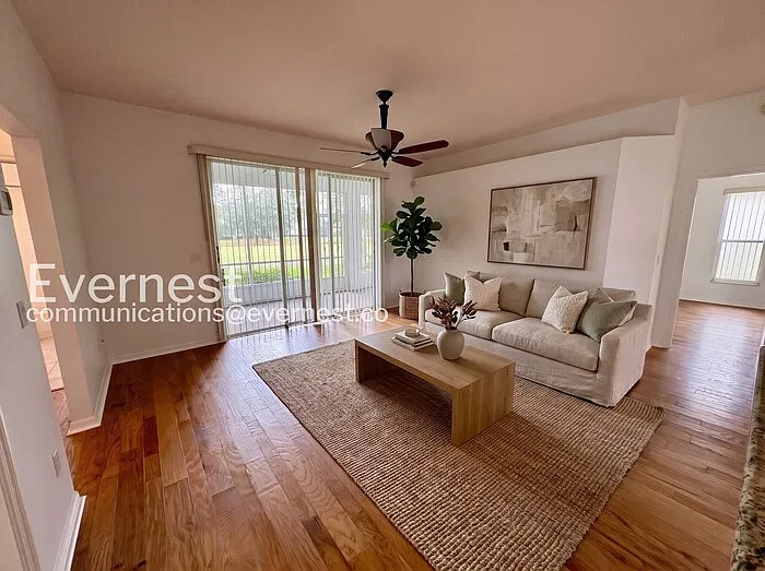 3 bed, 2.0 bath, 1900 sqft, $2,395 — Photo 3