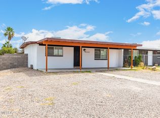 3333 S Lloyd Vis, Tucson, AZ 85713