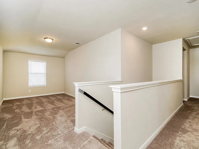 675 Myrtle Path — Photo 10