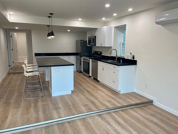 3rd image of 479 Willits St #B