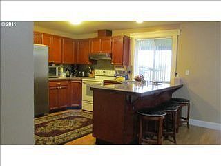 5th image of 14718 NE 51st St