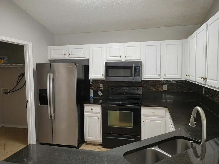7548 Cliff Cottage Dr — Photo 18